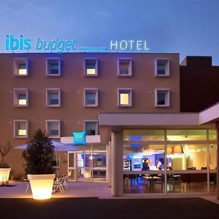 Ibis Budget Loriol Ле-Пузен Экстерьер фото